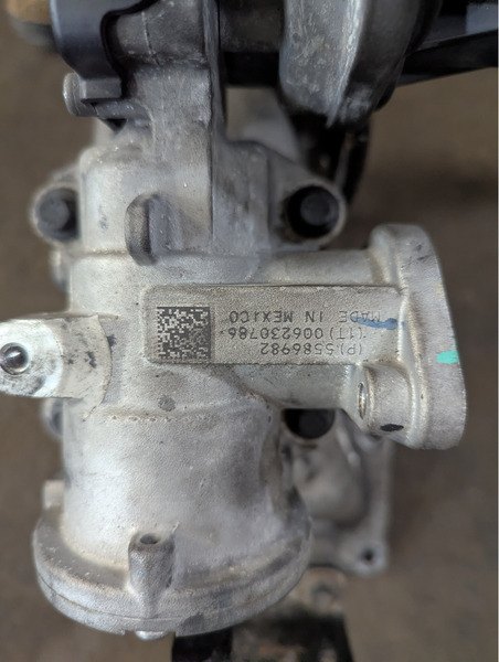 RAM 5500 CC 6.7L Diesel Cummins EGR Valve Throttle Body w/Pipe Manifold / 3